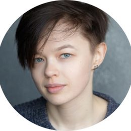 Robyn Holdaway Non-binary Headshot Voiceover RP Actor